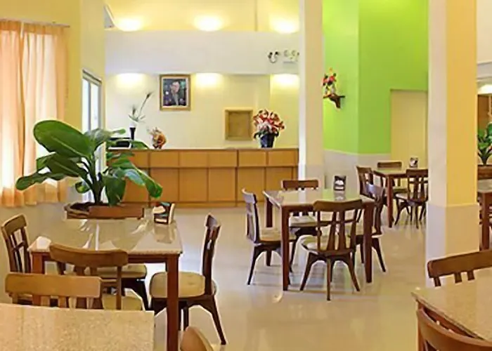 Cozy 3* Бангкок