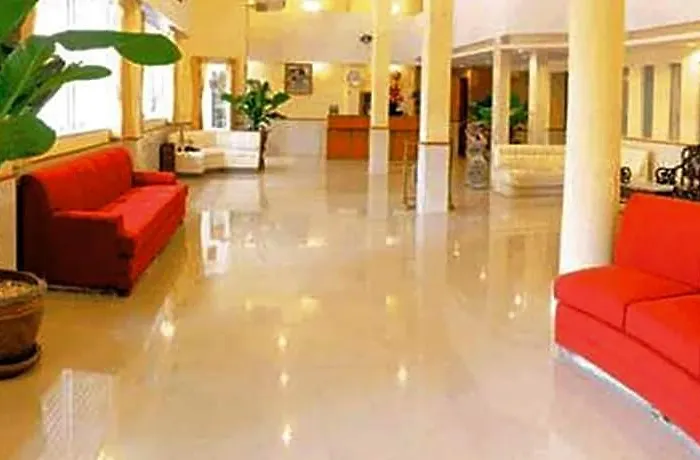 Cozy Hotell 3*